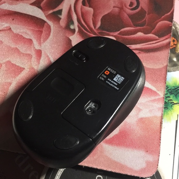 Wireless Mouse 🐭 - Picture 2 of 2